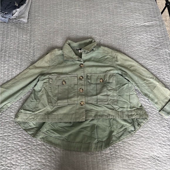 BDG Sage Green Cropped Button-Up Shacket - Picture 1 of 3